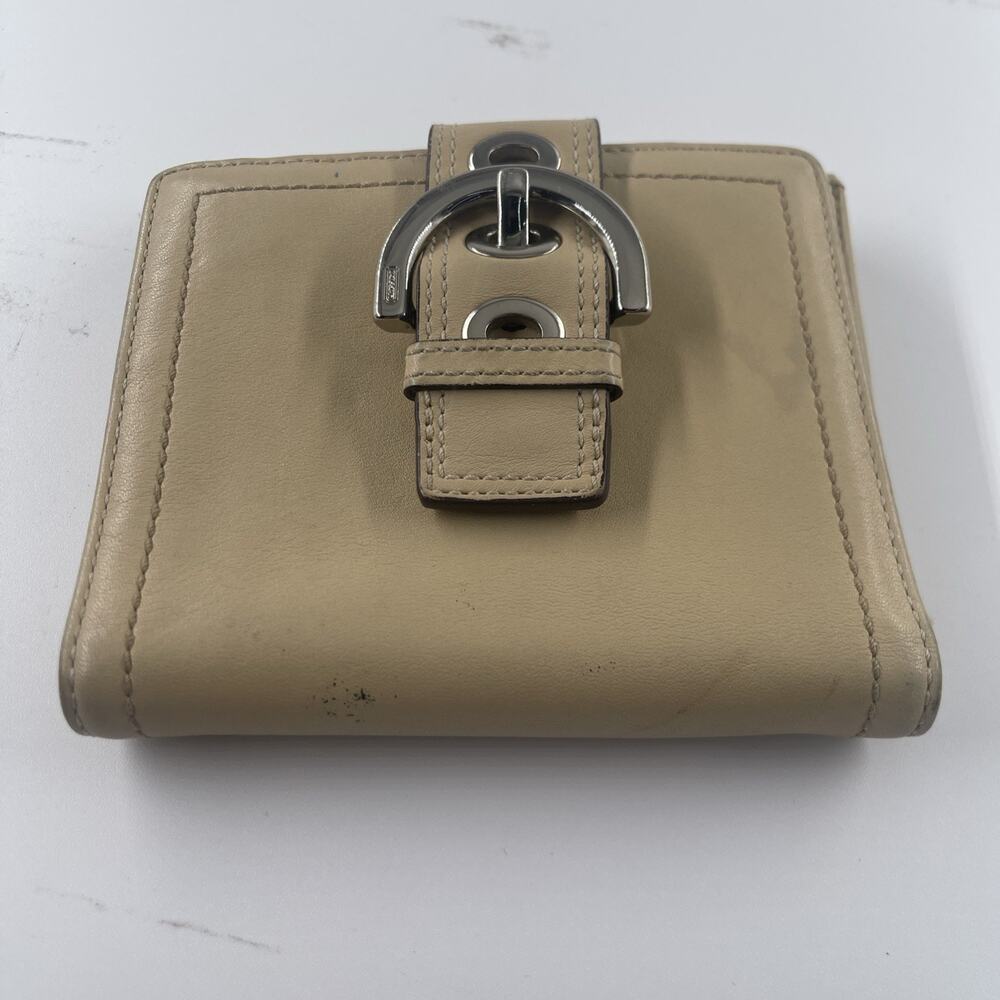 Coach Soho Buckle Compact Wallet Khaki Tan Leather Bifold Silver Hardware Women
